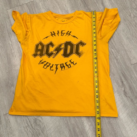 AC/DC High Voltage Tee - Picture 13 of 14